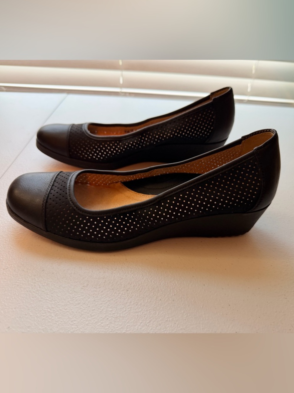 Naturalizer Bartow Wedge Pump Slip on shoe 9.5
